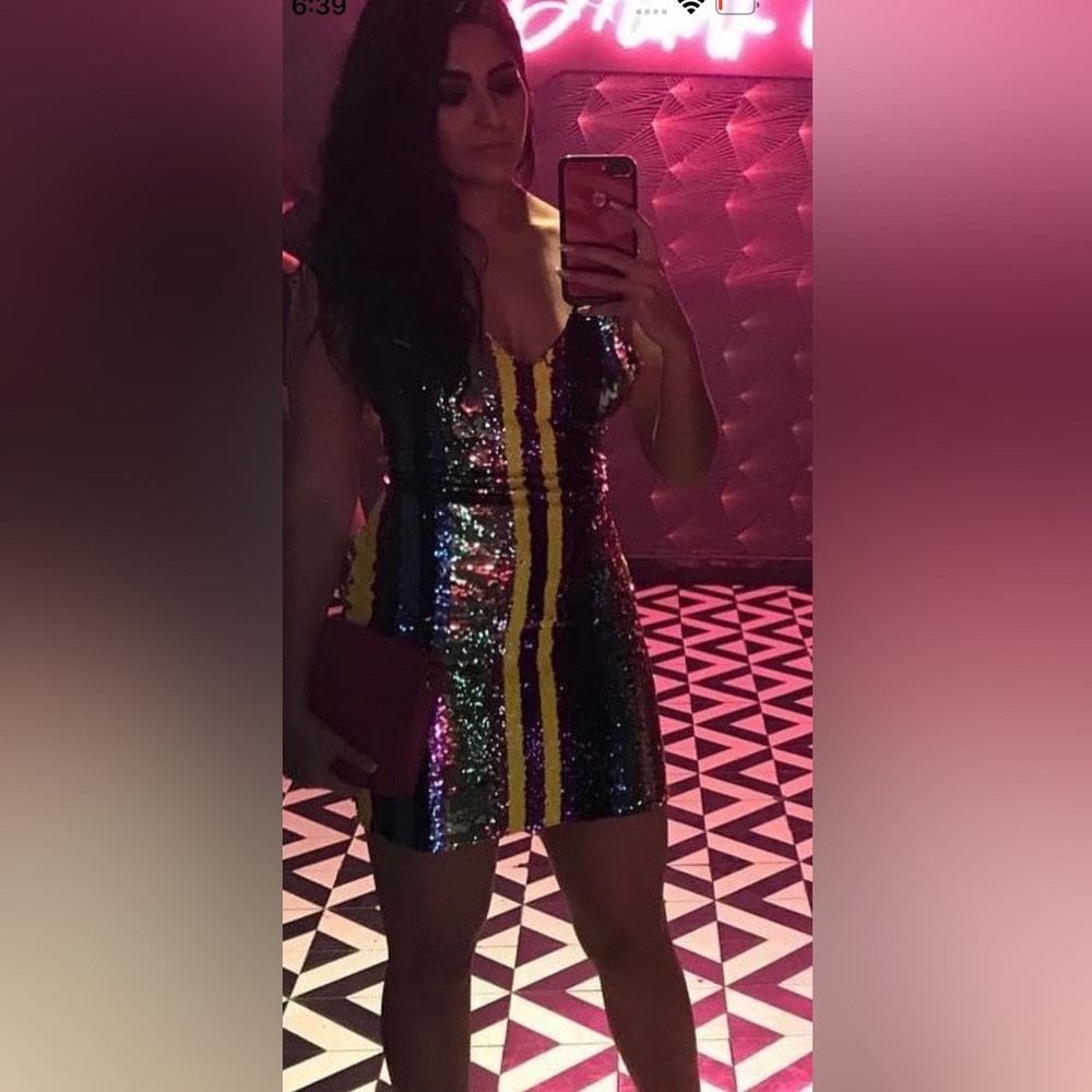 Latiste dress sequins